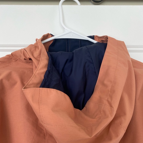 Columbia Ski Jacket - Rarely worn - Picture 3 of 6